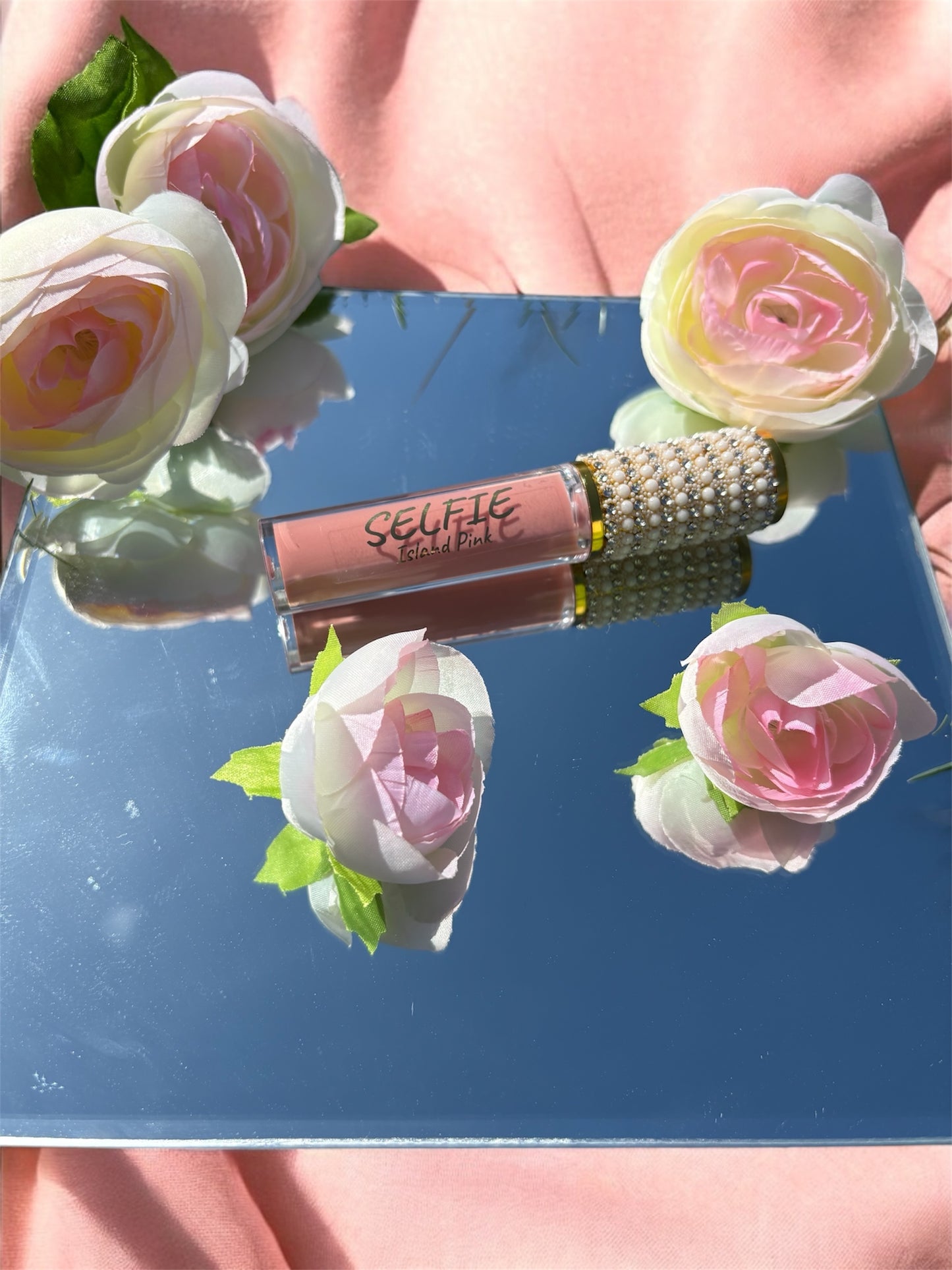 Selfie Island Pink Lip Gloss